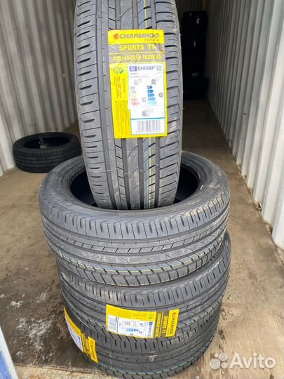 Charmhoo Sports T1 245/45 R19 102W