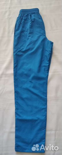 Спортивный костюм женский р. 164