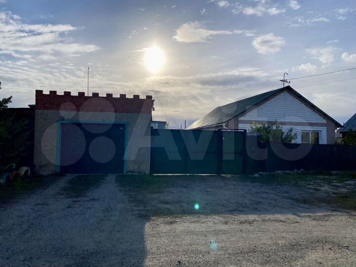 Дом 100 м² на участке 8 сот.