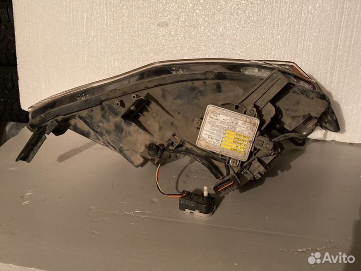 Фара левая на Mitsubishi outlander XL ксенон