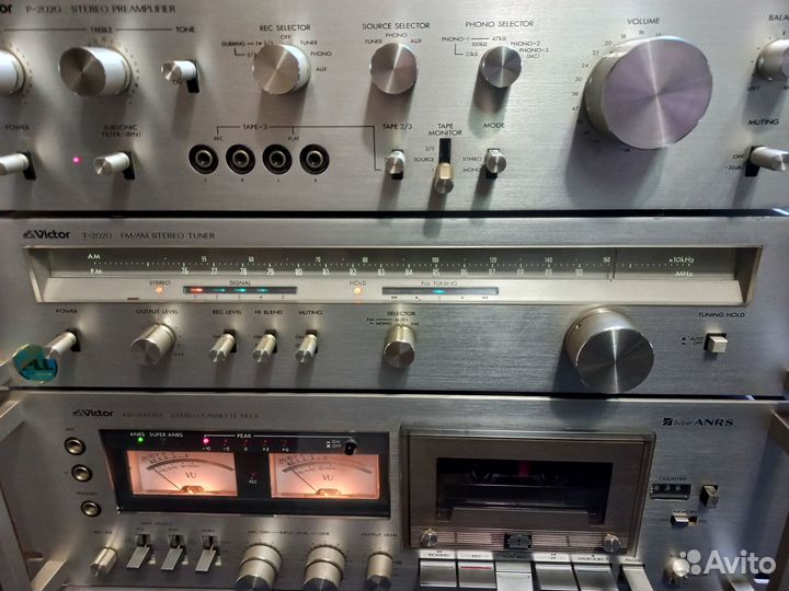 Двухблочный усилитель Victor M-2020