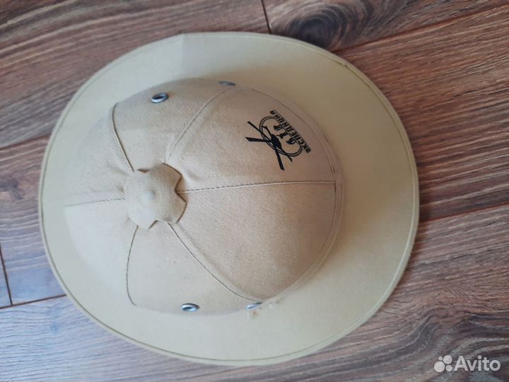 Пробковая шляпа