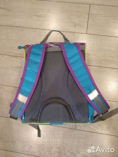 Школьный рюкзак