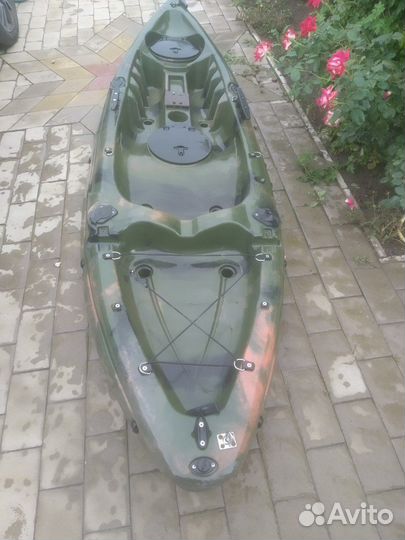 Каяк для охоты и рыбалки