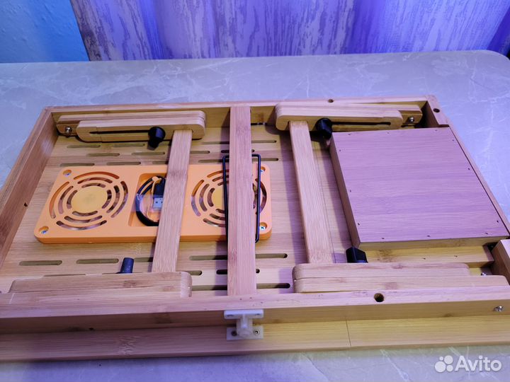 Столик подставка для ноутбука