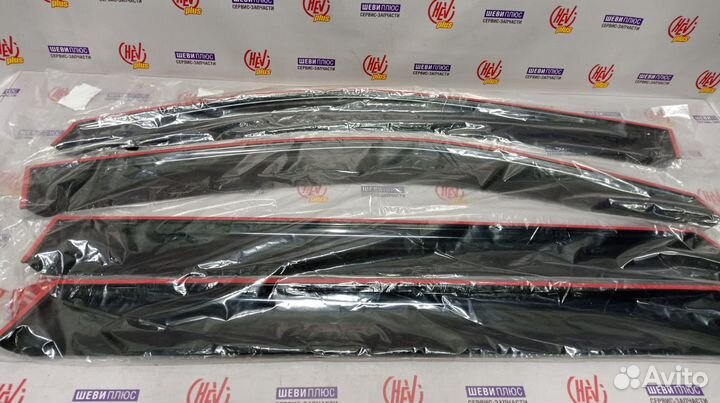 Дефлектора на двери Chevrolet Tahoe