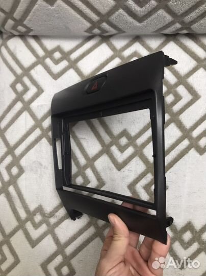 Рамка под магнитолу kia cerato 3