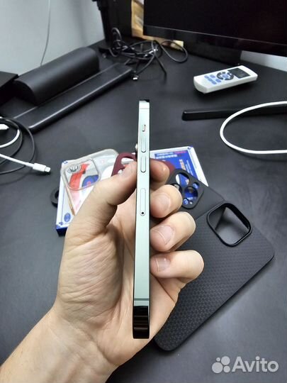 iPhone 13 Pro, 128 ГБ