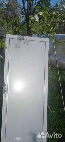 Дверь Алюминиевая