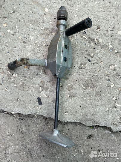 Ручной коловорот дрель