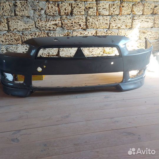 Бампер передний lancer 10