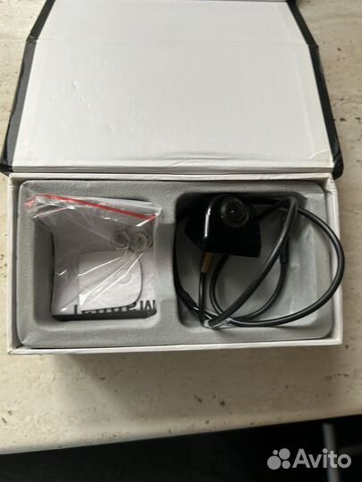 Авторегистратор и камера заднего вида