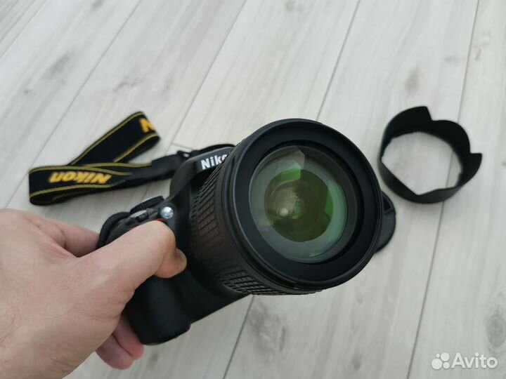 Nikon D3300 и 18-105 пробег 5700