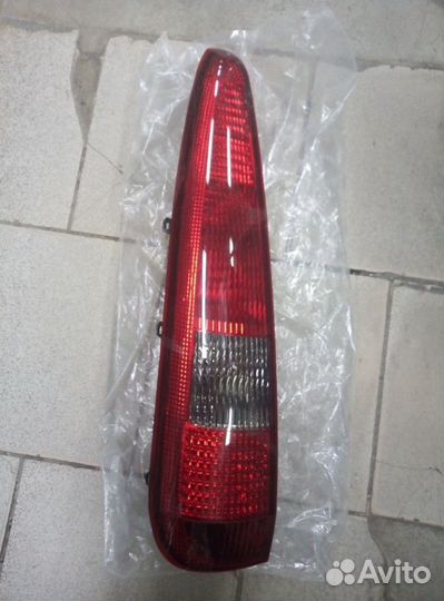 Фонарь задний правый и левый Ford Fusion