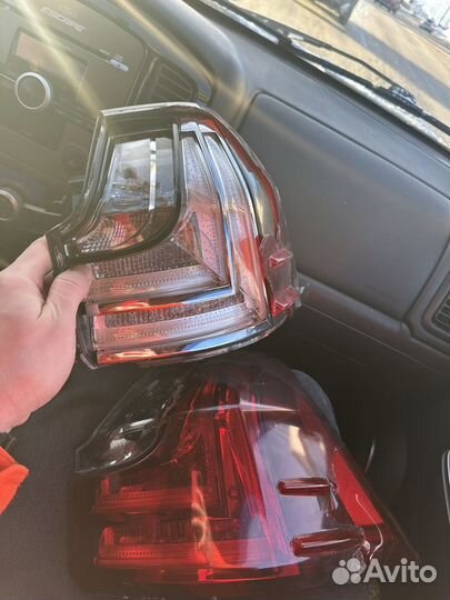 Задний стопарь Lexus lx570