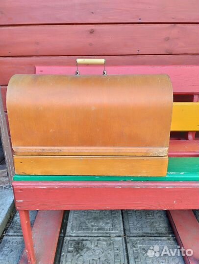 Швейная машинка