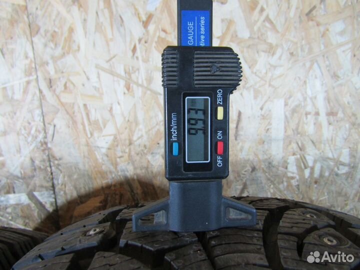 Pirelli Winter Carving 235/60 R17