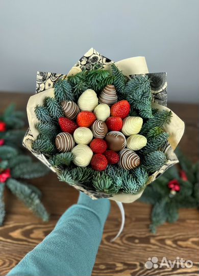 Букеты из клубники в шоколаде