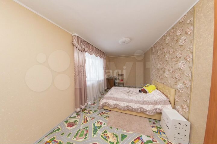 Коттедж 319,3 м² на участке 15 сот.