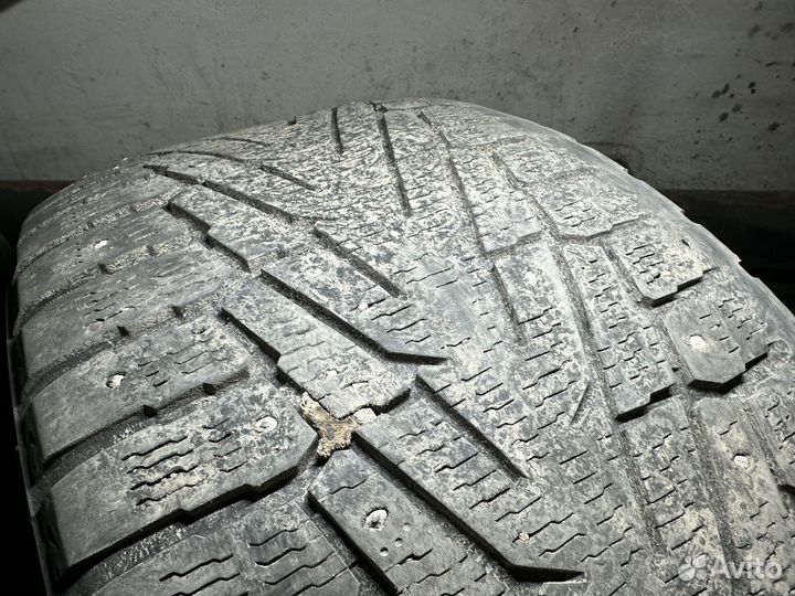 Nokian Tyres Hakkapeliitta 7 SUV 285/40 R21 111T