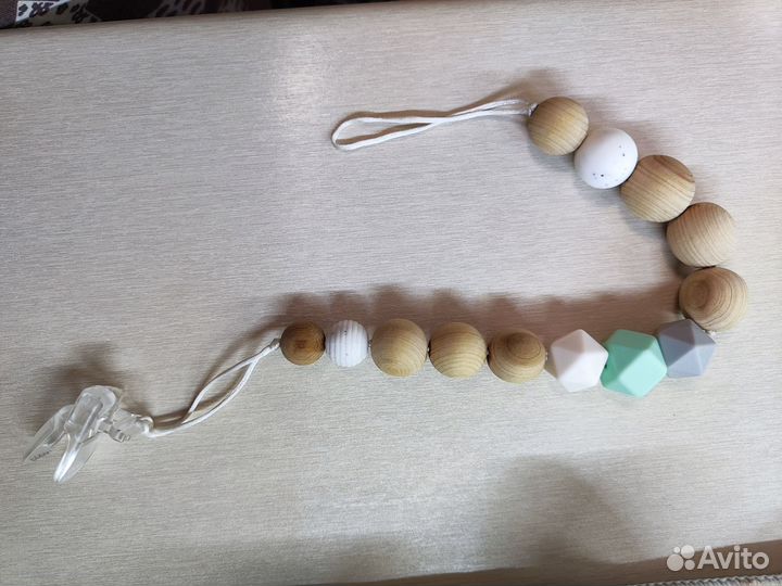 Держатель для пустышки