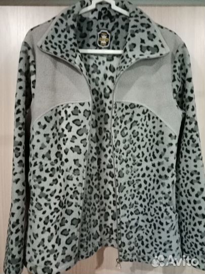 Продаю ковту флисовую р44/46