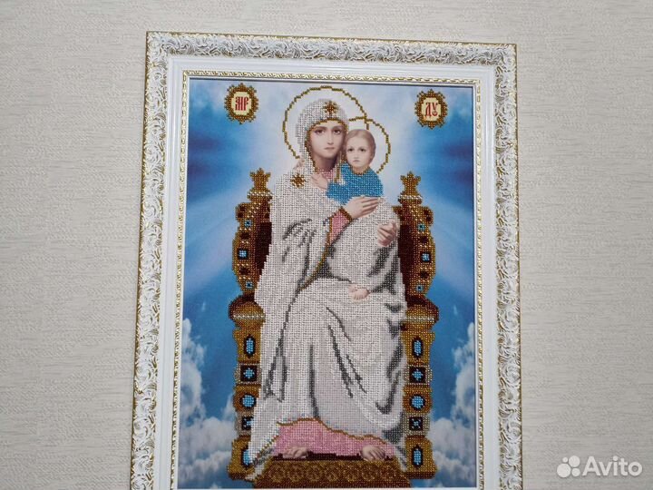 Икона Богоматерь на троне