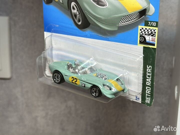 Hot wheels glory chaser / hw retro racers