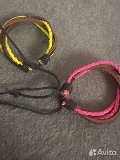 Кожаный женский браслет