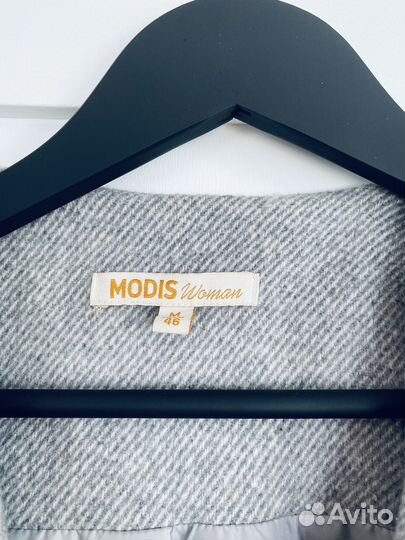 Пальто женское 46 48