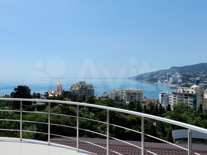 2-к. квартира, 120 м², 2/3 эт.