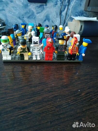 Lego фигурки
