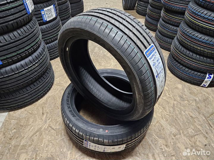 Maxtrek Maximus M2 225/45 R18 95W