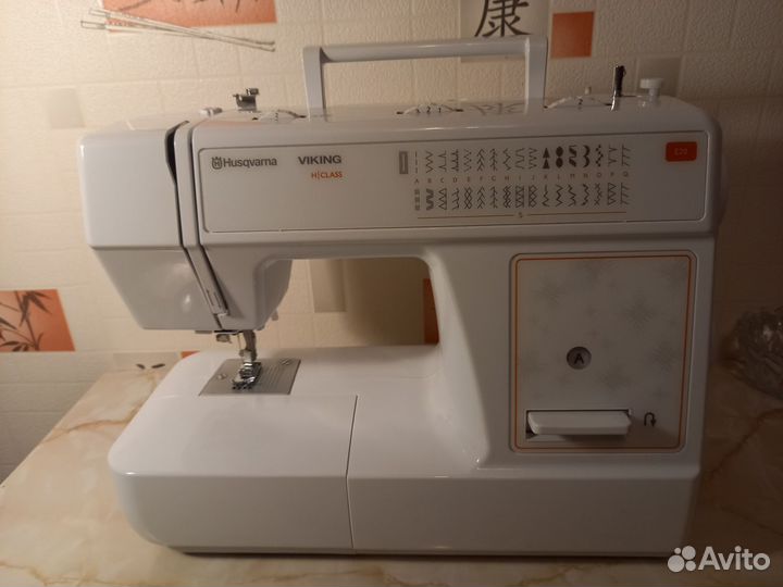 Швейная машина Husqvarna Viking E20