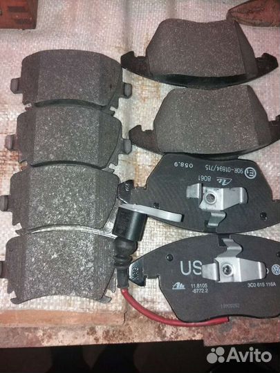 Колодки передние, на Фольксваге