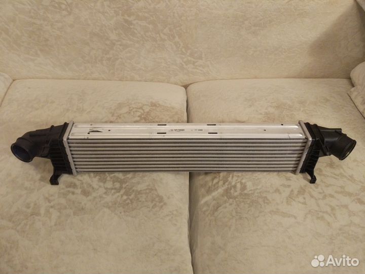 Радиатор Mercedes A2215001000 - новый оригинал