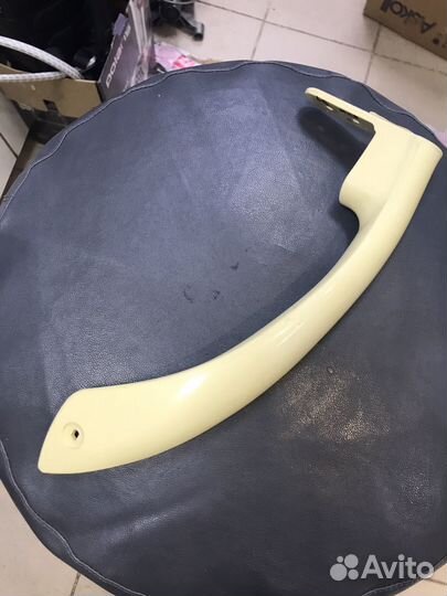 Ручка холодильника LG, нижняя, цвет слоновой кости