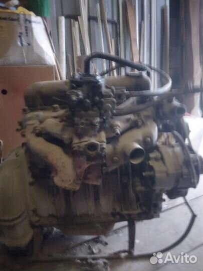 Двигатель змз 402 бу + коробка