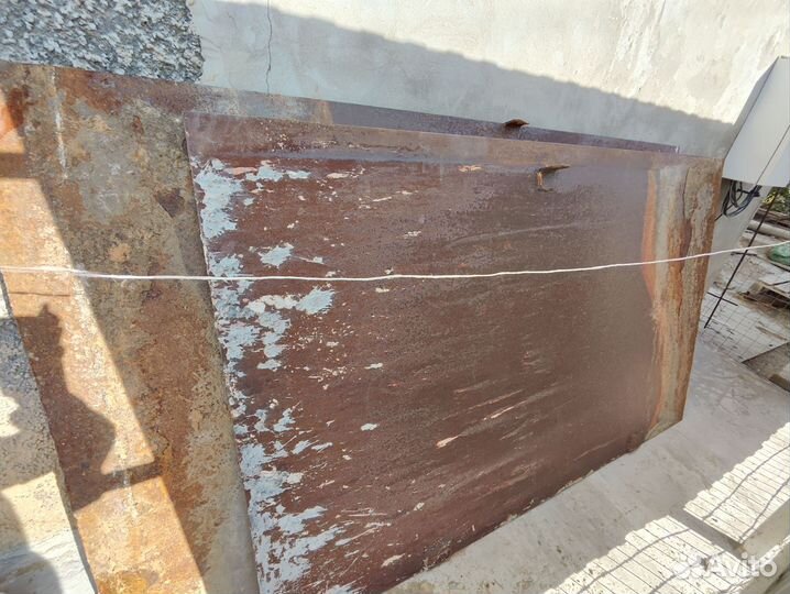 Металлическая дверь бу