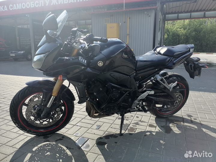 Yamaha FZ1