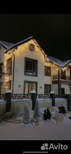 Украшение дома гирляндами. Украшение фасада