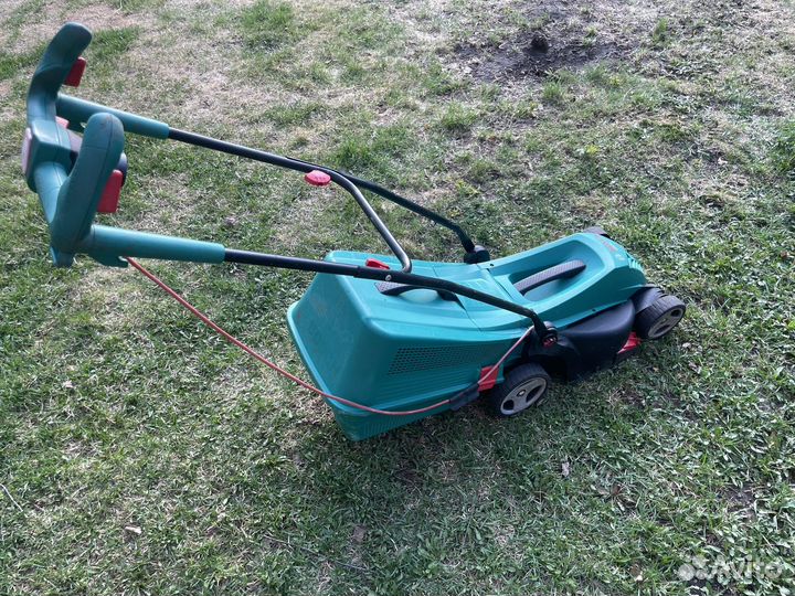 Газонокосилка электрическая bosch
