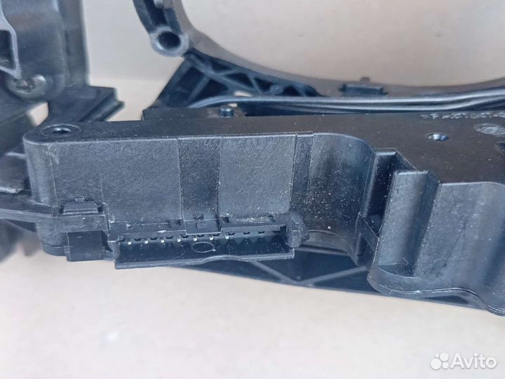 Рамка и мотор адаптива фары (линзы) Valeo New