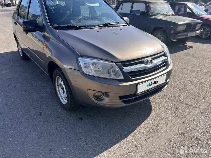 LADA Granta 1.6 МТ, 2014, 176 000 км