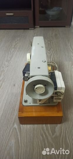 Швейная машинка Мальва