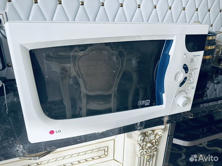 Микроволновая печь LG конвекция И гриль