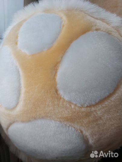 Большой медведь Макс