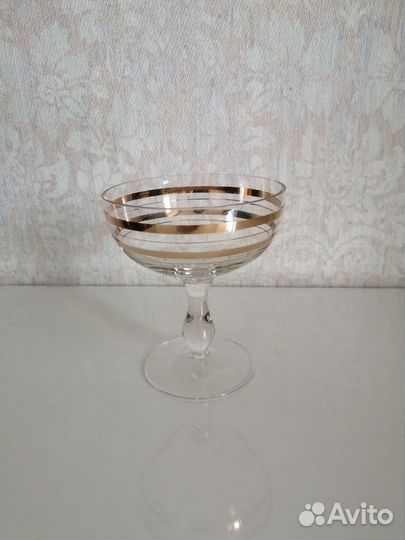 Вазочка для варенья на ножке