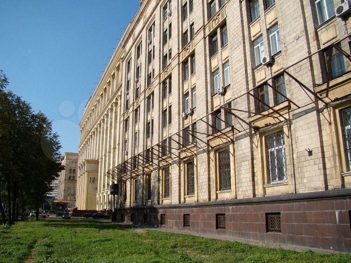 Сдам офисное помещение, 210.4 м²