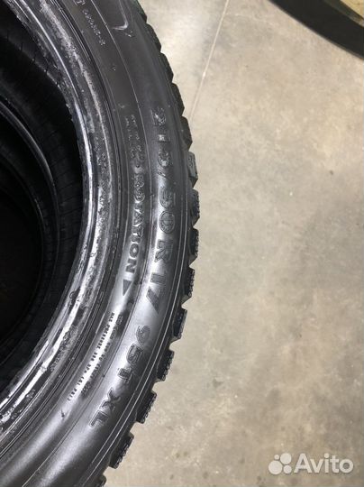 Nokian Tyres Hakkapeliitta 5 215/50 R17